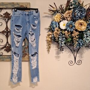Distressed & Ripped High Waist Skinny Jeans. Excellent Condition NWOT Size 26
